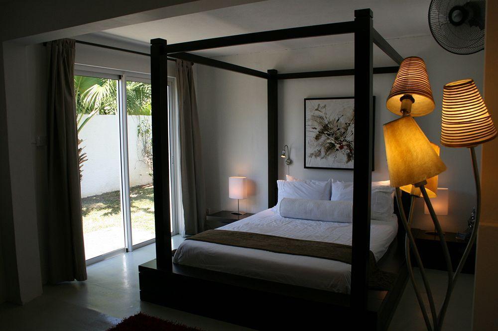 גראנדה באיה Esprit Libre Restaurant & Guest House מראה חיצוני תמונה