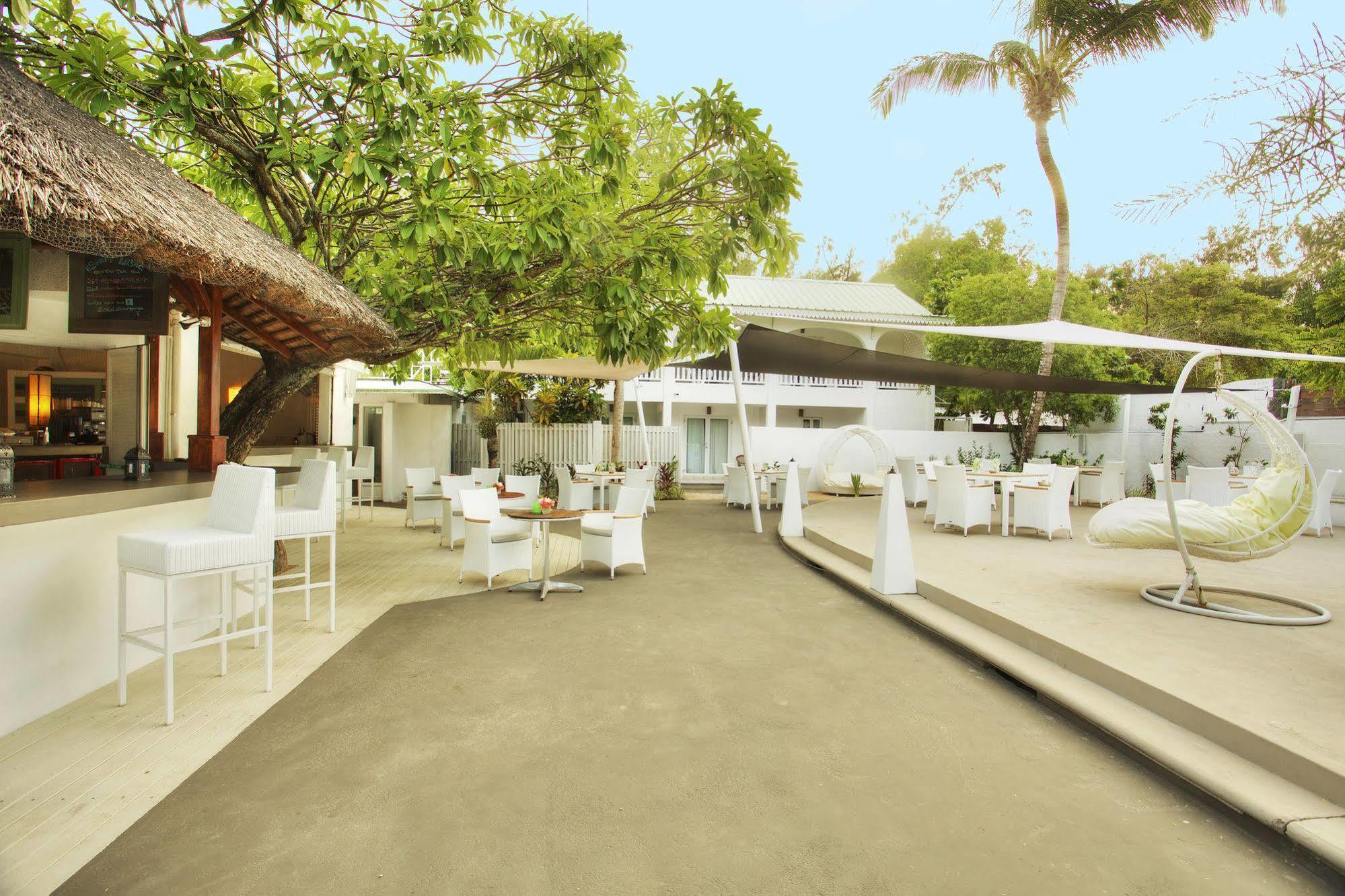 גראנדה באיה Esprit Libre Restaurant & Guest House מראה חיצוני תמונה