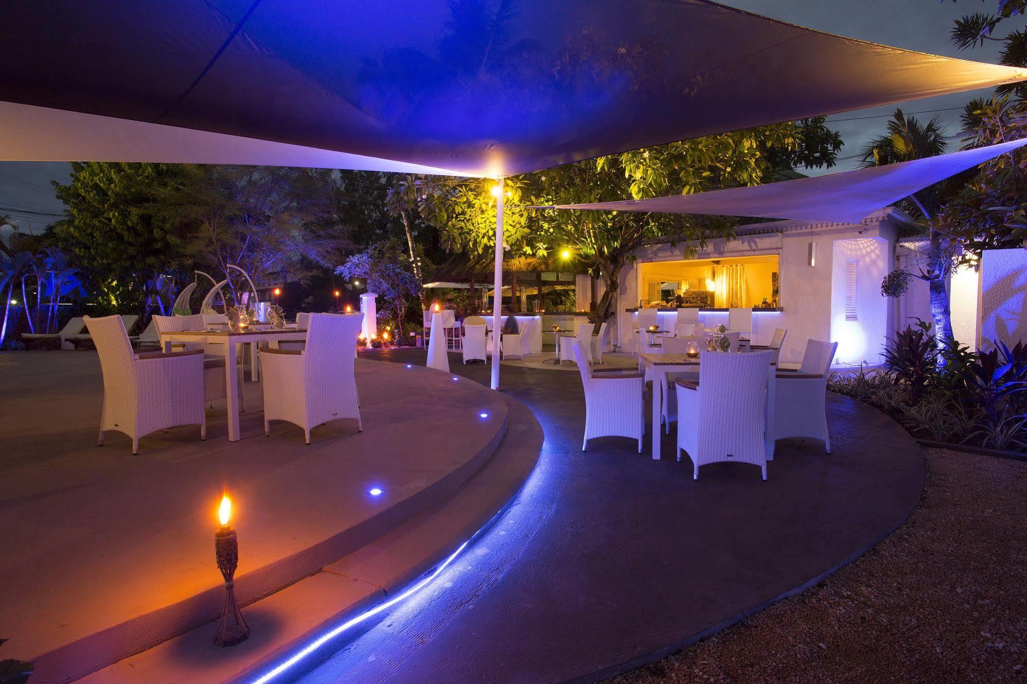 גראנדה באיה Esprit Libre Restaurant & Guest House מראה חיצוני תמונה